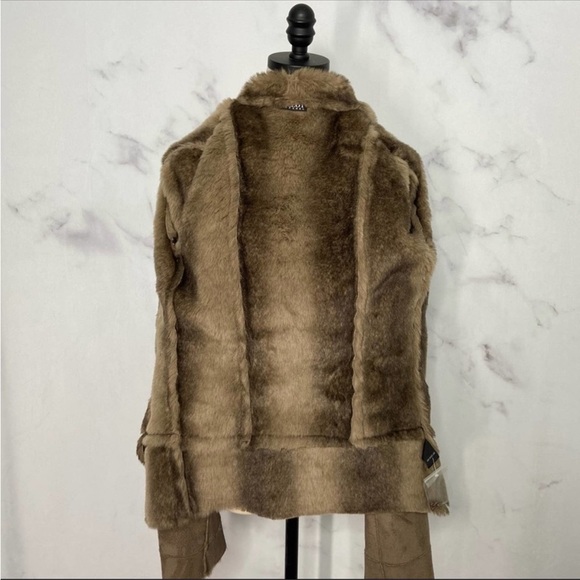 Women’s Faux Fur Suede Jacket Coat, size S - Picture 6 of 9
